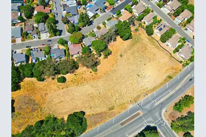 1025 Columbus Pkwy, Vallejo, CA 94591 - Photo 2
