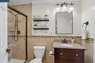36874 Laurel St, Newark, CA 94560 - Photo 12