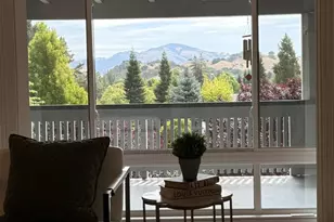1549 Oakmont, Walnut Creek, CA 94595 - Photo 10