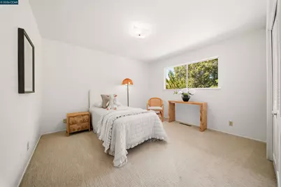 16985 Lamont Ct, Castro Valley, CA 94546 - Photo 26