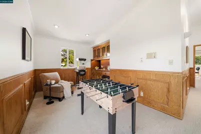 16985 Lamont Ct, Castro Valley, CA 94546 - Photo 30