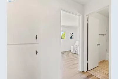 21065 Baker Road, Castro Valley, CA 94546 - Photo 18