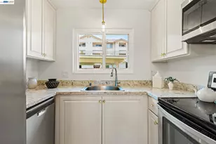 21065 Baker Rd, Castro Valley, CA 94546 - Photo 8