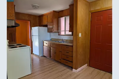 2113 Abbott Ave, Pittsburg, CA 94565 - Photo 8
