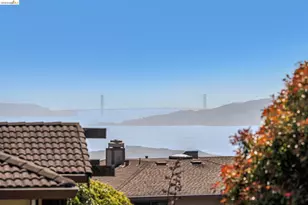 2206 Pinehurst Ct, El Cerrito, CA 94530 - Photo 42