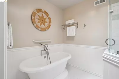 2206 Pinehurst Court, El Cerrito, CA 94530 - Photo 64