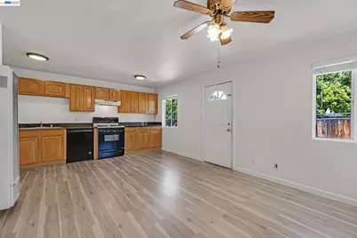 4067 Vineyard Ave, Pleasanton, CA 94566 - Photo 30