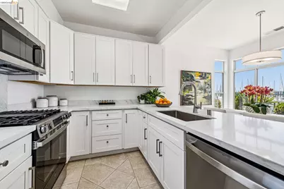 807 Commodore Drive, Richmond, CA 94804 - Photo 26