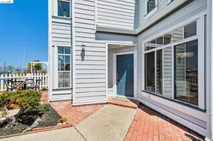 807 Commodore Dr, Richmond, CA 94804 - Photo 10