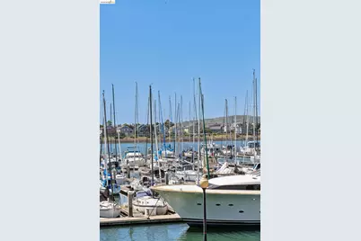 807 Commodore Drive, Richmond, CA 94804 - Photo 52