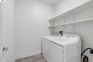 3992 Scottfield St, Dublin, CA 94568 - Photo 32