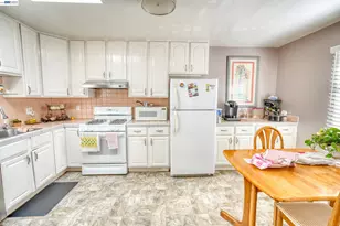150 Cambridge St, San Francisco, CA 94134 - Photo 10