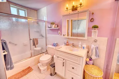 150 Cambridge St, San Francisco, CA 94134 - Photo 20