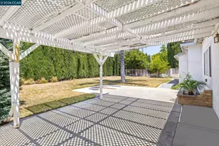 2366 Shannon Ln, Walnut Creek, CA 94598 - Photo 18