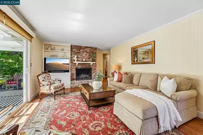 340 Donald Dr, Moraga, CA 94556 - Photo 12