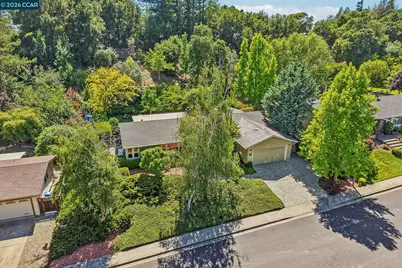 340 Donald Dr, Moraga, CA 94556 - Photo 36