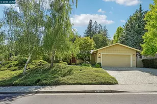 340 Donald Dr, Moraga, CA 94556 - Photo 2