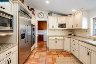 7151 Johnston Rd, Pleasanton, CA 94588 - Photo 10