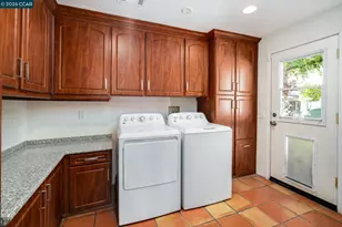 7151 Johnston Rd, Pleasanton, CA 94588 - Photo 32