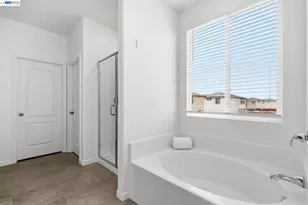 2261 Hewins St, Manteca, CA 95337 - Photo 34