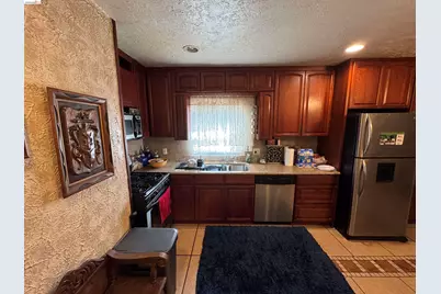 2233 85th Ave, Oakland, CA 94605 - Photo 12
