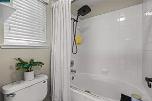 2063 Bluerock Ct, Concord, CA 94521 - Photo 24
