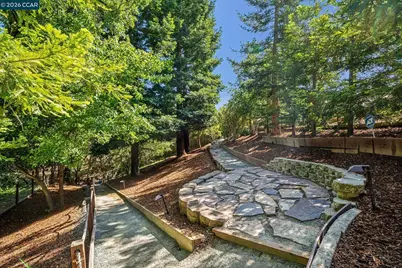 13 Homestead Ct, Danville, CA 94506 - Photo 42