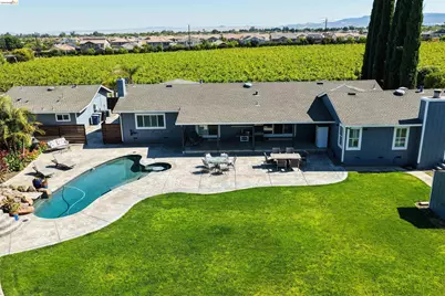 147 Loren Ln, Oakley, CA 94561 - Photo 76