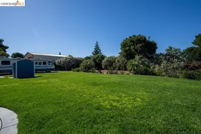 147 Loren Ln, Oakley, CA 94561 - Photo 54