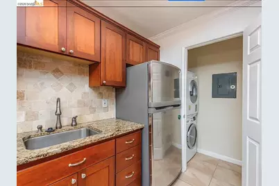 1505 Kirker Pass Rd #214, Concord, CA 94521 - Photo 18