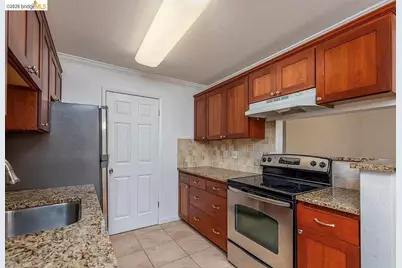 1505 Kirker Pass Rd #214, Concord, CA 94521 - Photo 18