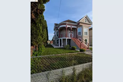1086 66th St, Oakland, CA 94608 - Photo 2