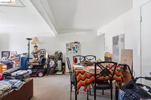 933 41st St, Oakland, CA 94608 - Photo 32