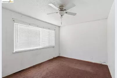 933 41st St, Oakland, CA 94608 - Photo 14