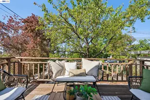 2452 Potomac St, Oakland, CA 94602 - Photo 6