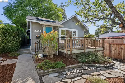 2452 Potomac St, Oakland, CA 94602 - Photo 50