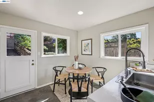 2452 Potomac St, Oakland, CA 94602 - Photo 22