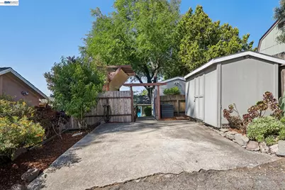 2452 Potomac St, Oakland, CA 94602 - Photo 42