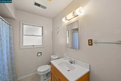 1831 Venice Dr, Concord, CA 94519 - Photo 14