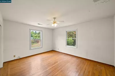 1831 Venice Dr, Concord, CA 94519 - Photo 10