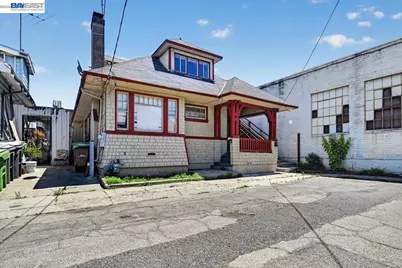 950 Loomis Ct, Oakland, CA 94606 - Photo 2
