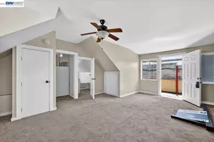 950 Loomis Ct, Oakland, CA 94606 - Photo 28