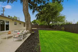 2321 Sunshine Dr, Concord, CA 94520 - Photo 22