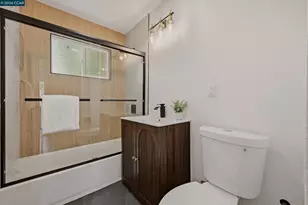 2321 Sunshine Dr, Concord, CA 94520 - Photo 14