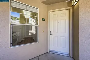 260 Caldecott Ln, Oakland, CA 94618 - Photo 6