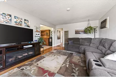 218 Madill St, Antioch, CA 94509 - Photo 4