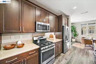 2707 Hollingbury Common, Livermore, CA 94550 - Photo 14