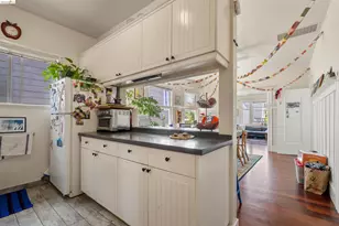 1032 Magnolia St, Oakland, CA 94607 - Photo 12
