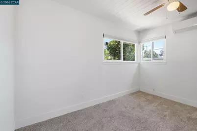 2082 Overhill Rd, Concord, CA 94520 - Photo 20