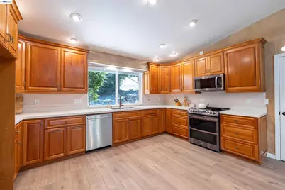 3632 Ravenwood Ln, Cameron Park, CA 95682 - Photo 18